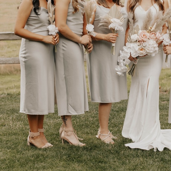 Birdy Grey Lisa Satin Midi - Picture 2 of 3